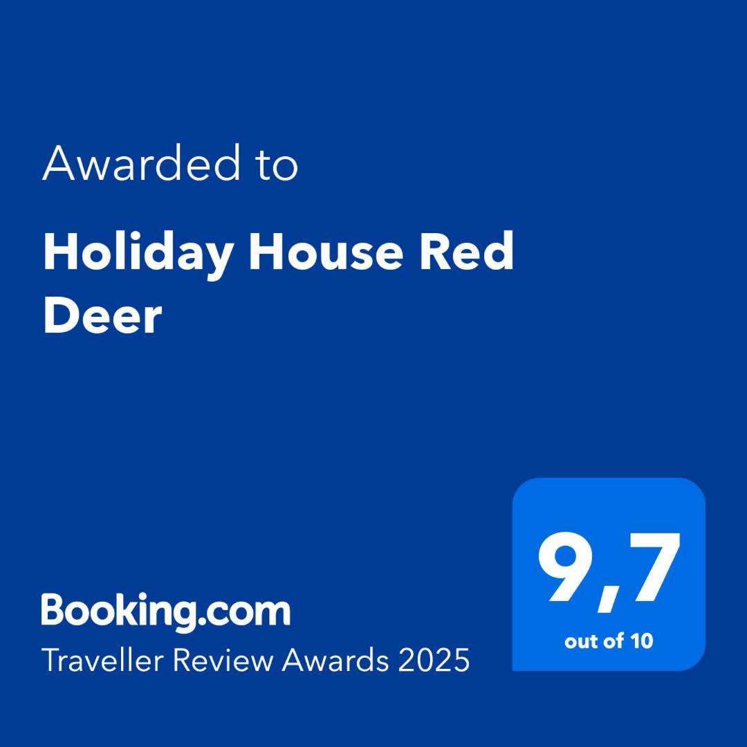 Holiday House Red Deer بريدفور المظهر الخارجي الصورة