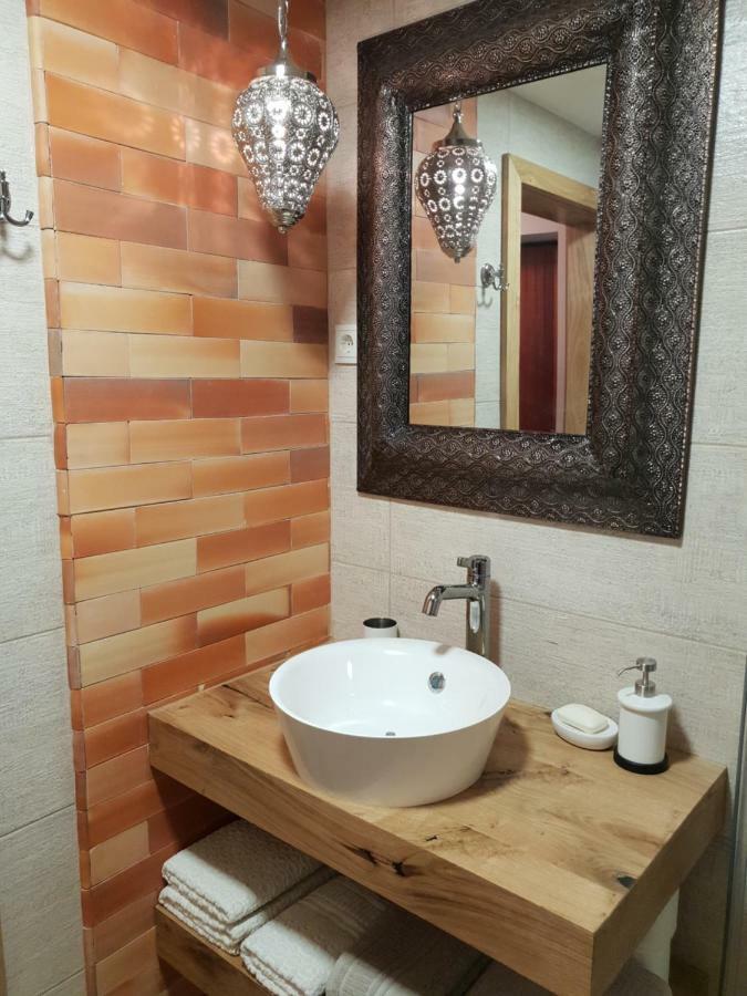 Holiday House Red Deer بريدفور المظهر الخارجي الصورة