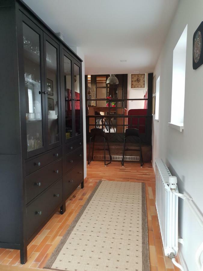 Holiday House Red Deer بريدفور المظهر الخارجي الصورة