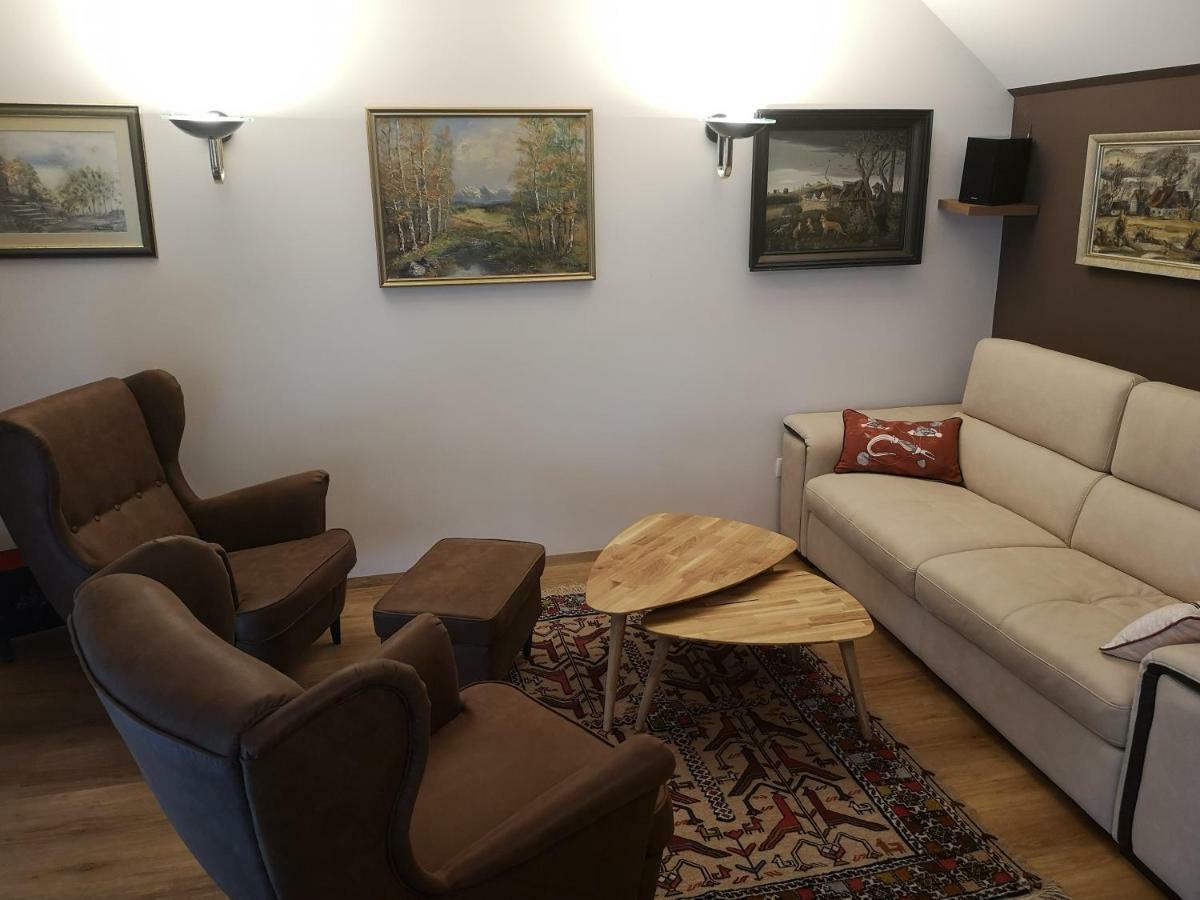 Holiday House Red Deer بريدفور المظهر الخارجي الصورة